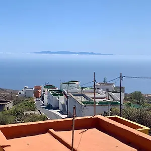 naomis-house.in-canary-islands.com/